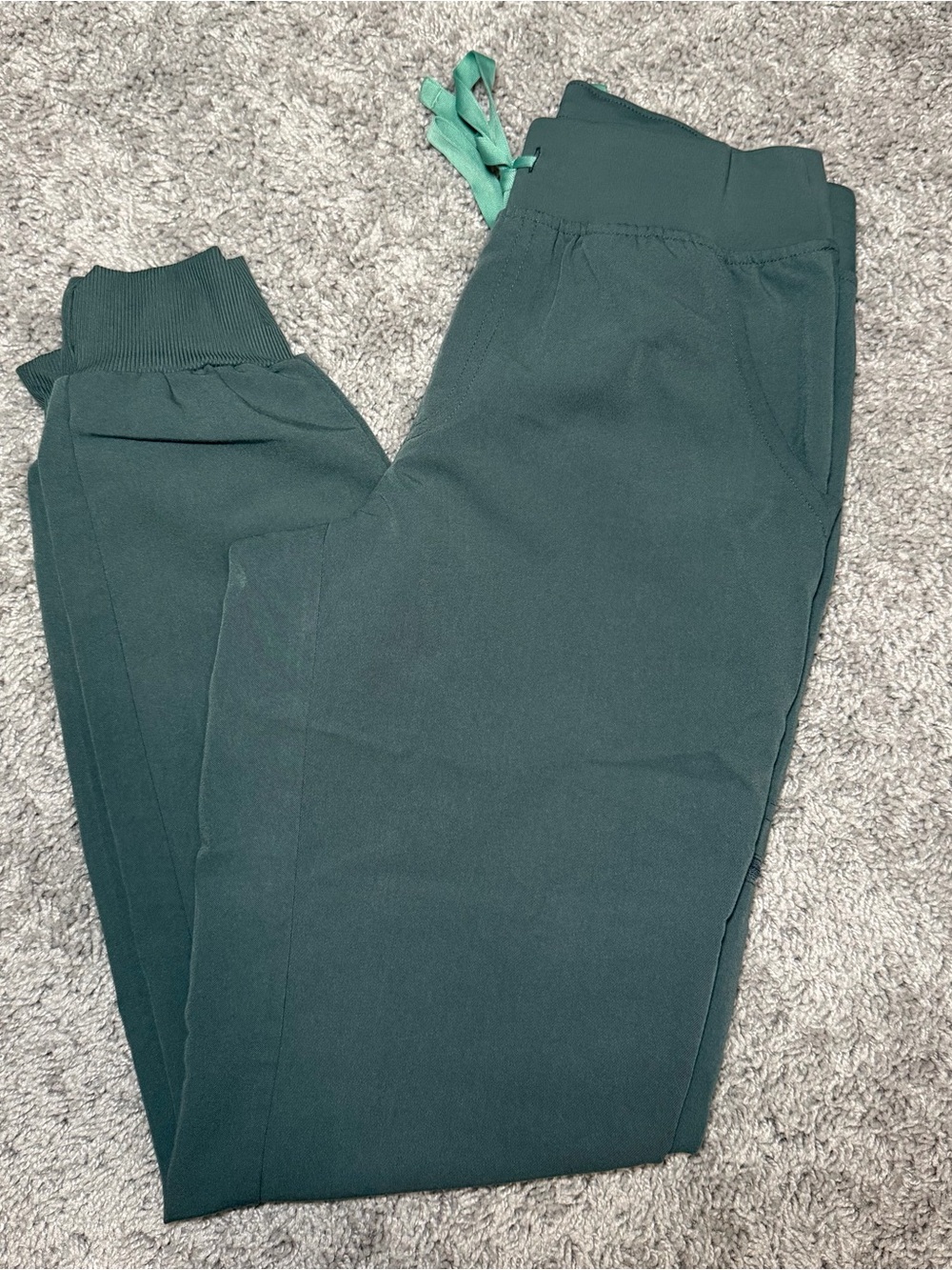 Figs Women’s Bonsai Zamora - Jogger Scrub Pants